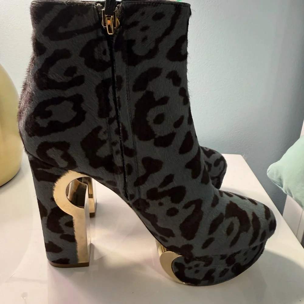 Nicholas Kirkwood Gray and Brown Heeled Boots - Picture 3 of 5